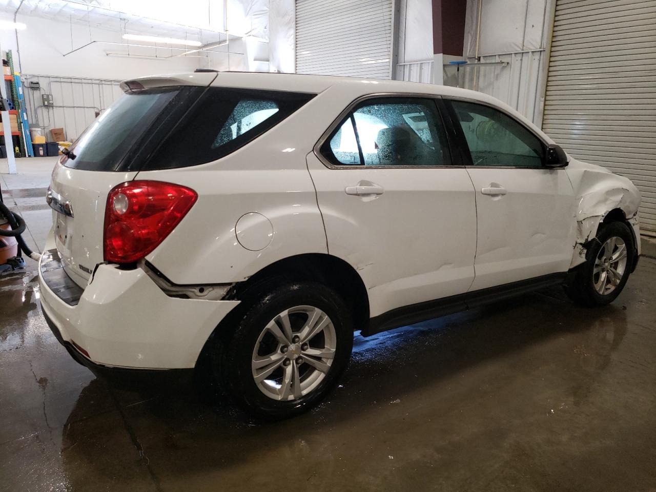 2015 Chevrolet Equinox - Image 3