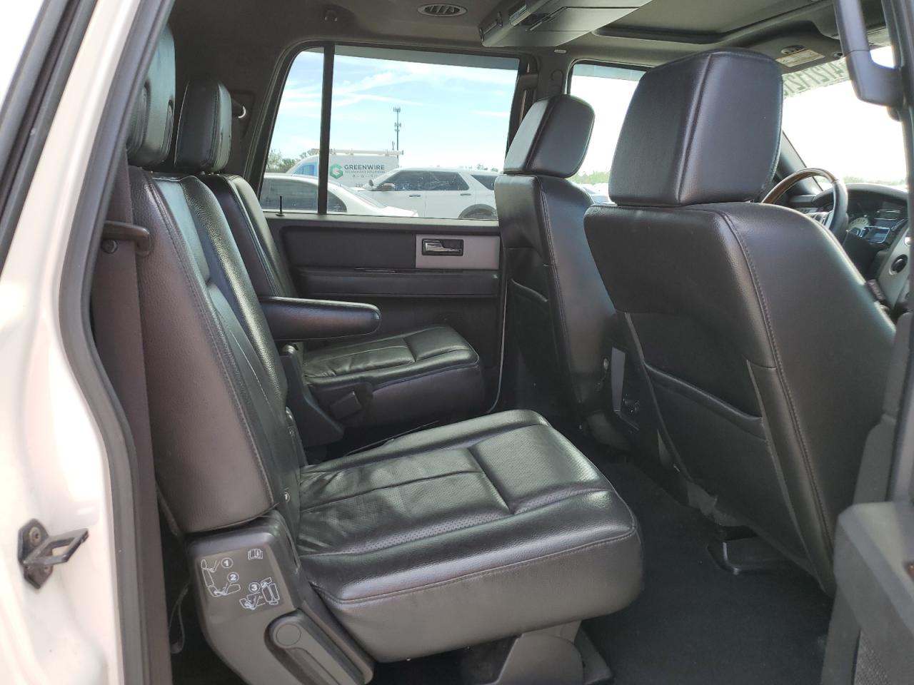 2007 Ford Expedition - Image 11