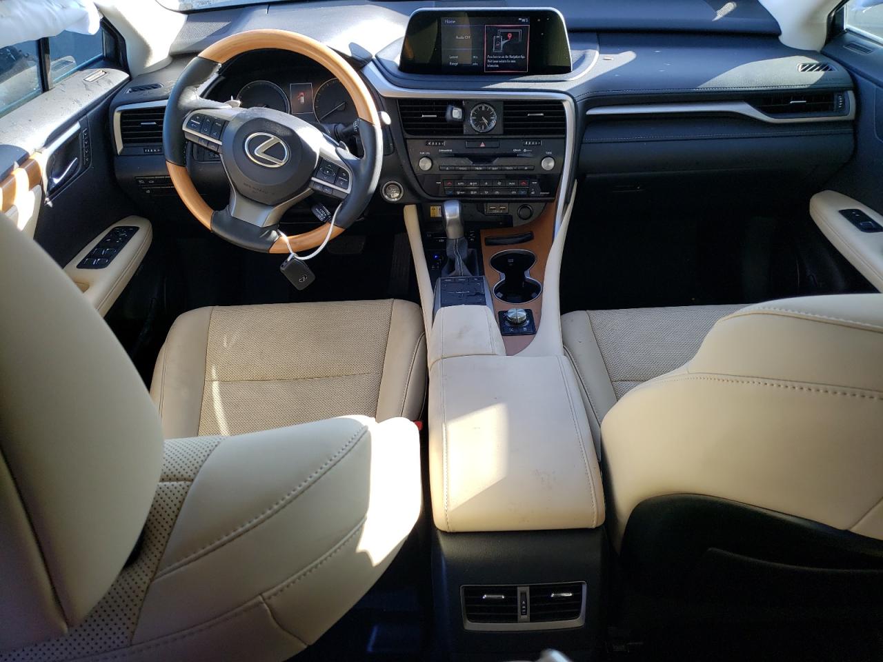 2022 Lexus RX - Image 8