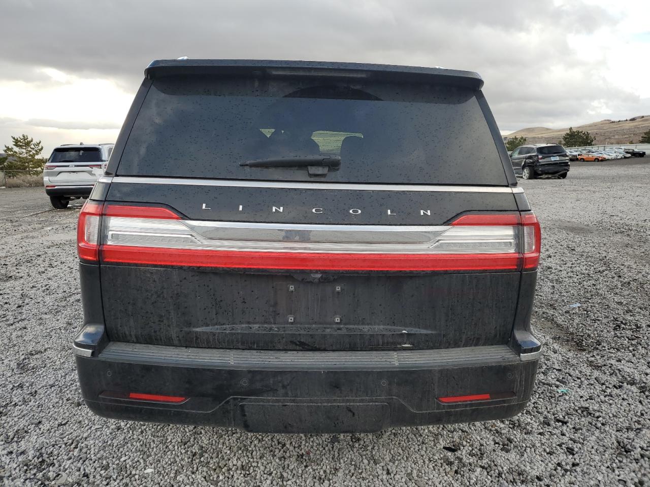 2020 Lincoln Navigator - Image 6