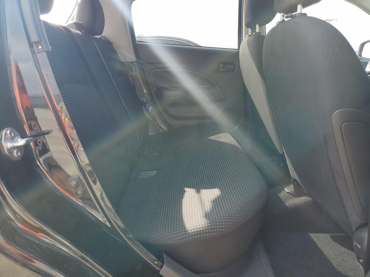 2015 Mitsubishi Mirage - Image 10