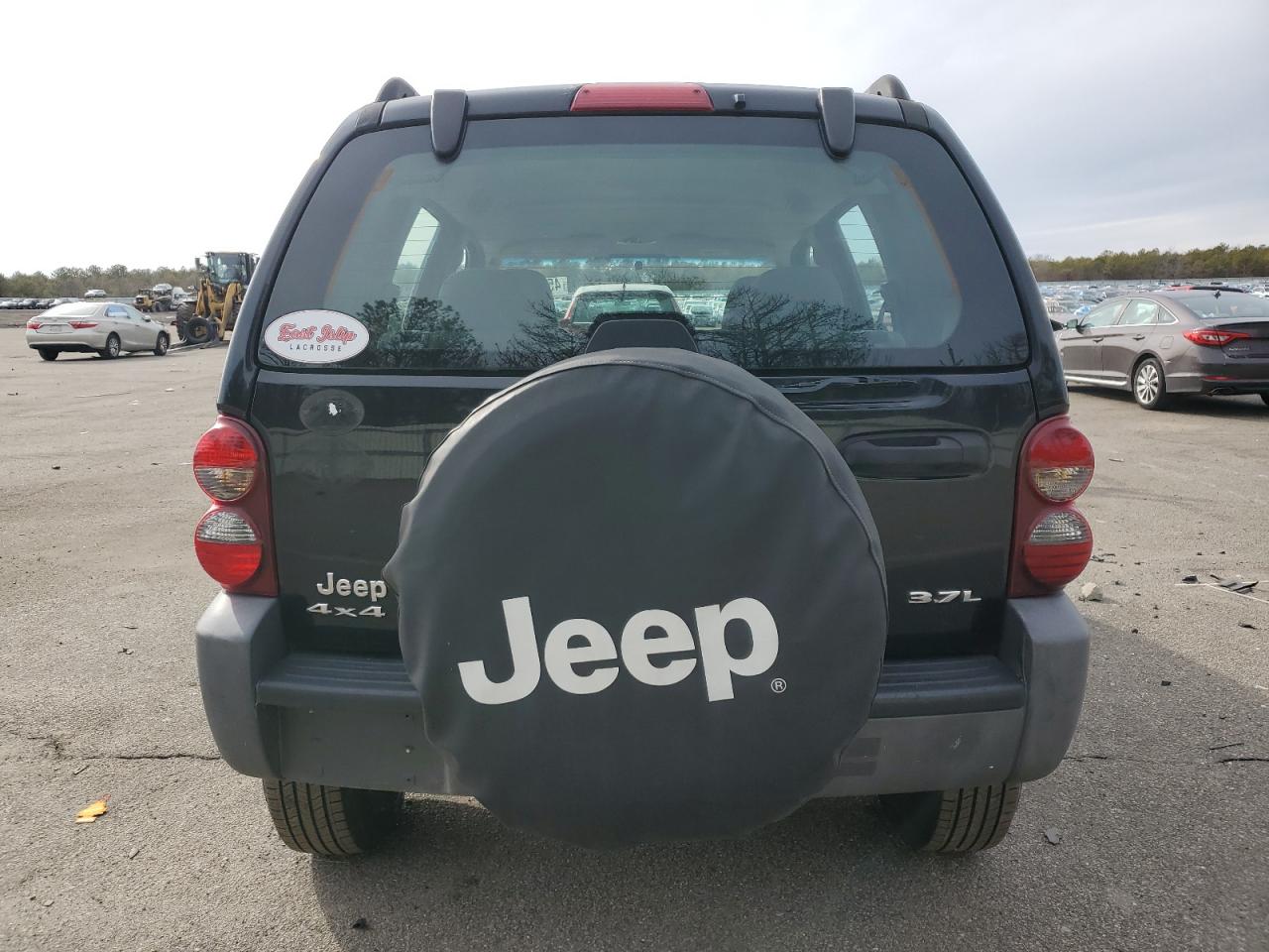 2006 Jeep Liberty (North America) - Image 6