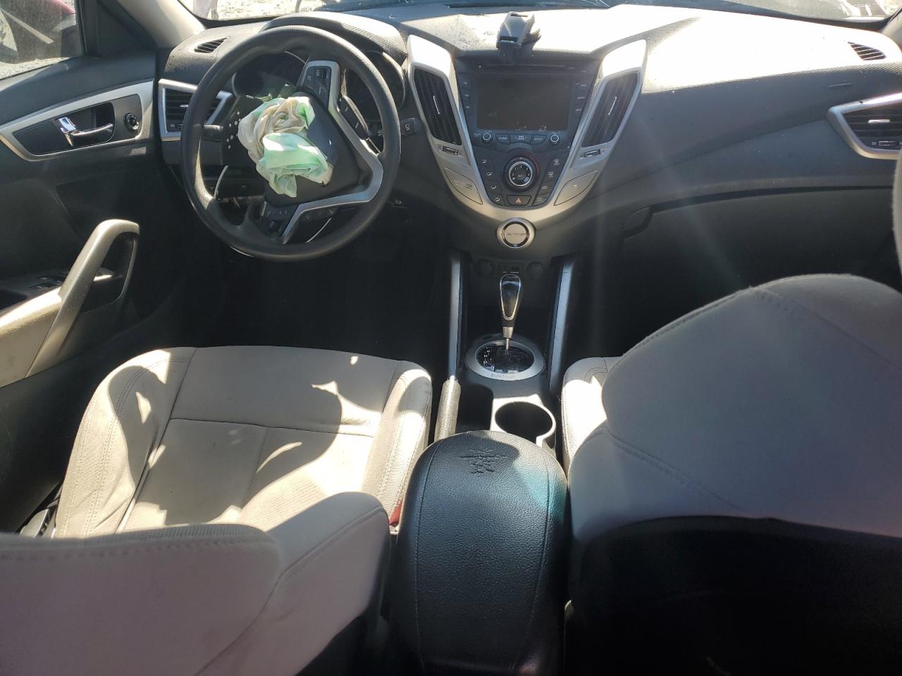 2013 Hyundai Veloster - Image 8