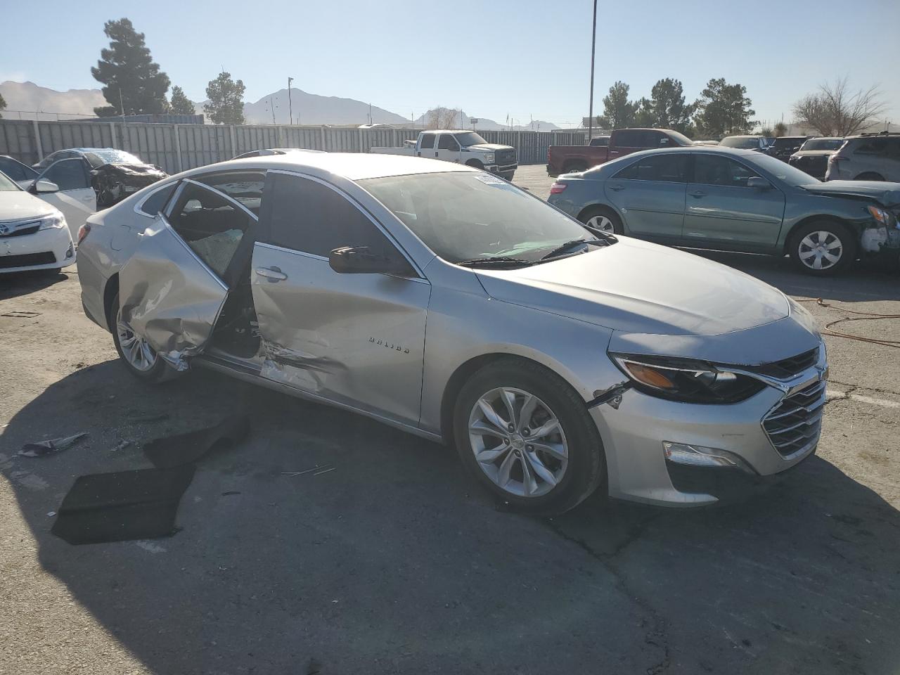 2021 Chevrolet Malibu - Image 4