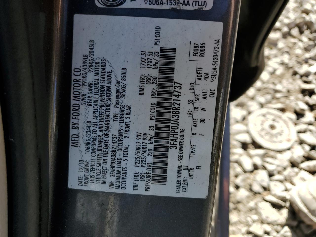 2011 Ford Fusion - Image 12
