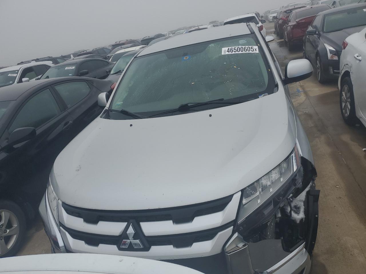 2020 Mitsubishi Outlander - Image 5