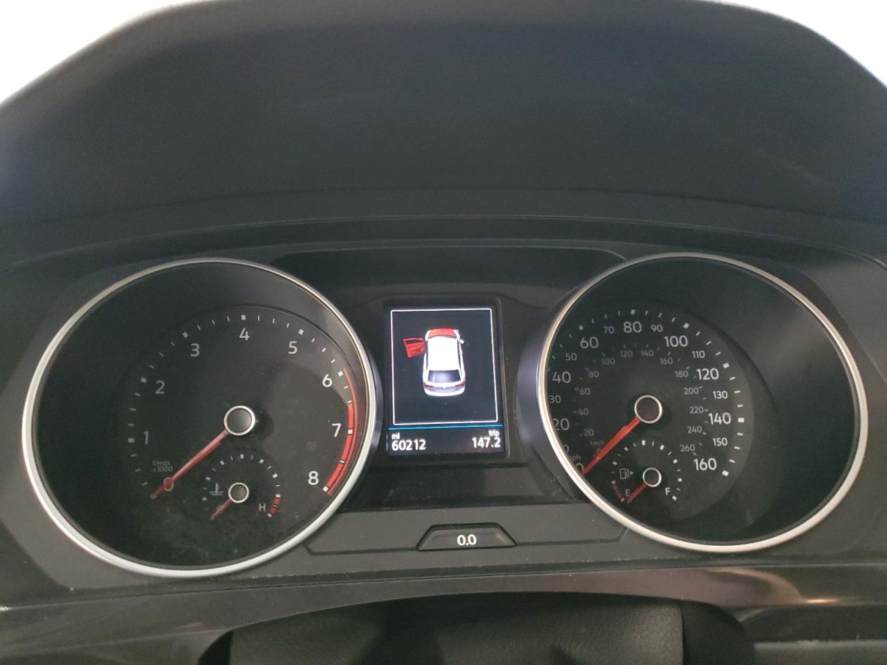 2019 Volkswagen Tiguan - Image 9