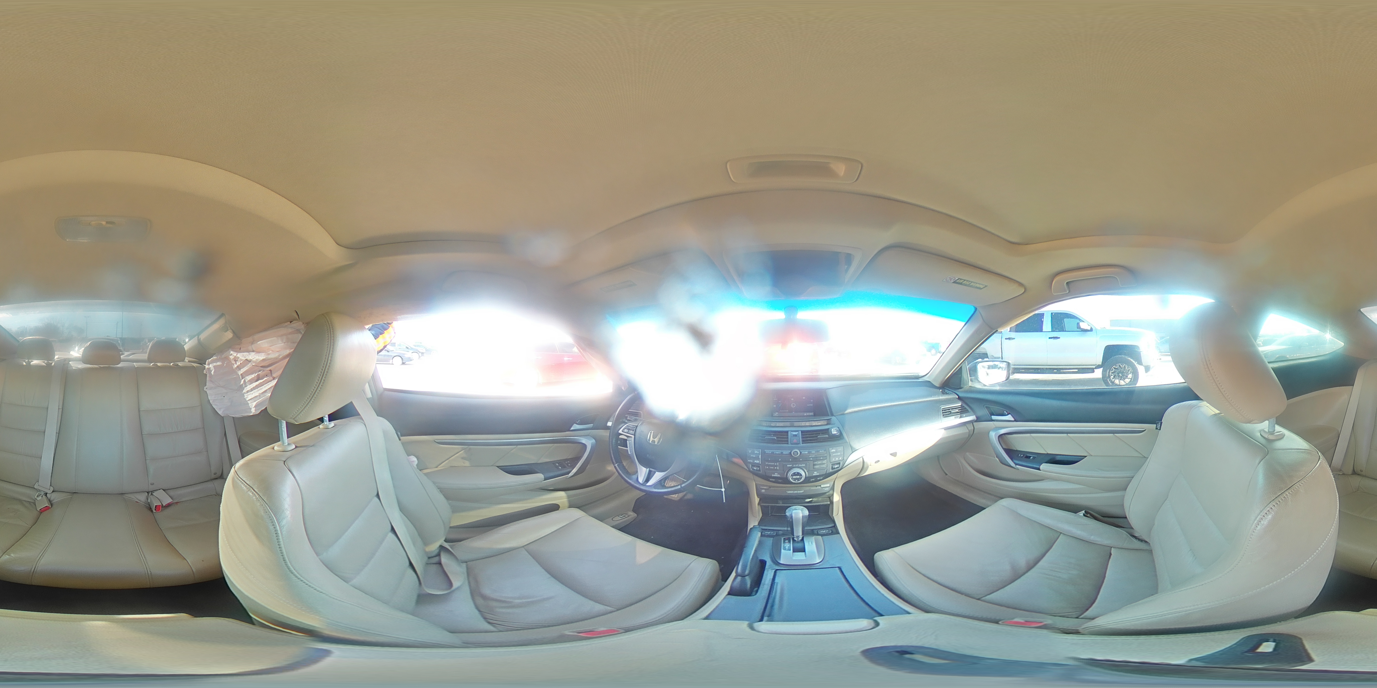 2010 Honda Accord - Image 13