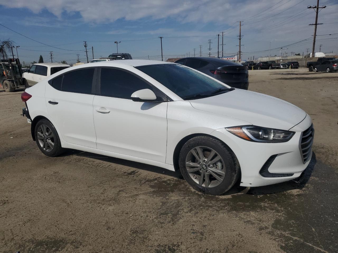 2018 Hyundai Elantra - Image 4