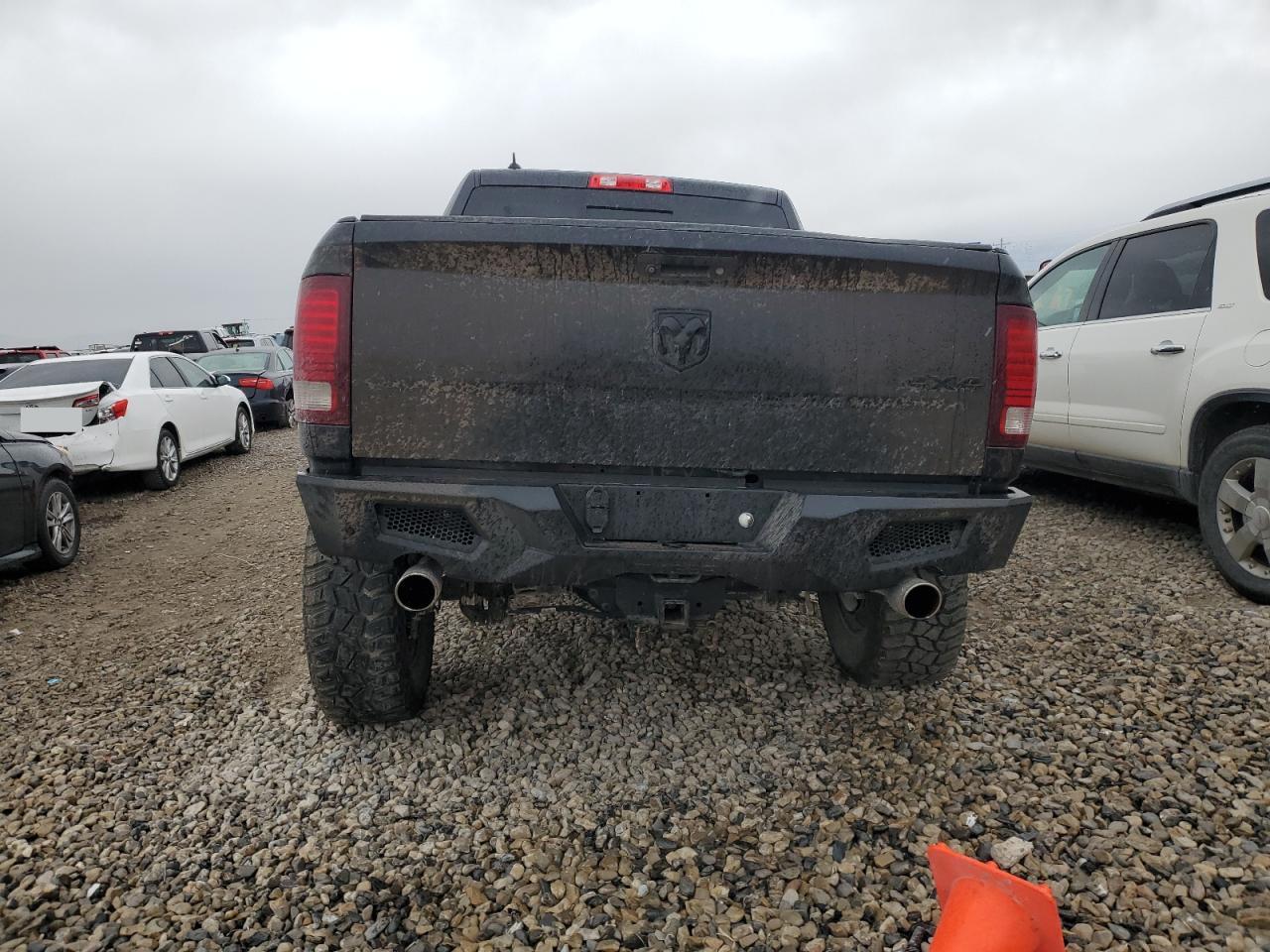 2016 RAM 1500 - Image 6