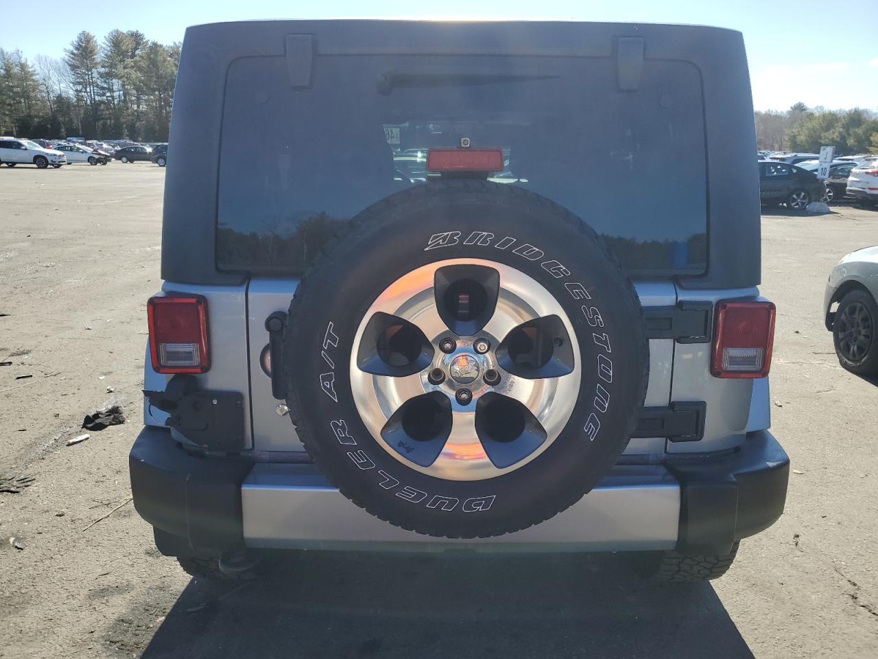 2017 Jeep Wrangler - Image 6