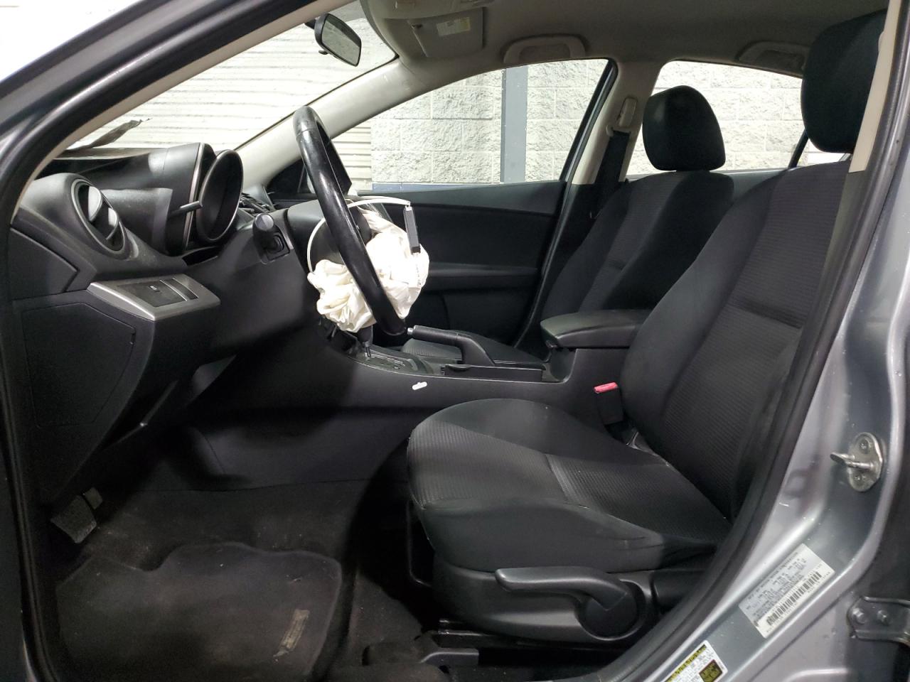2012 Mazda 3 - Image 7