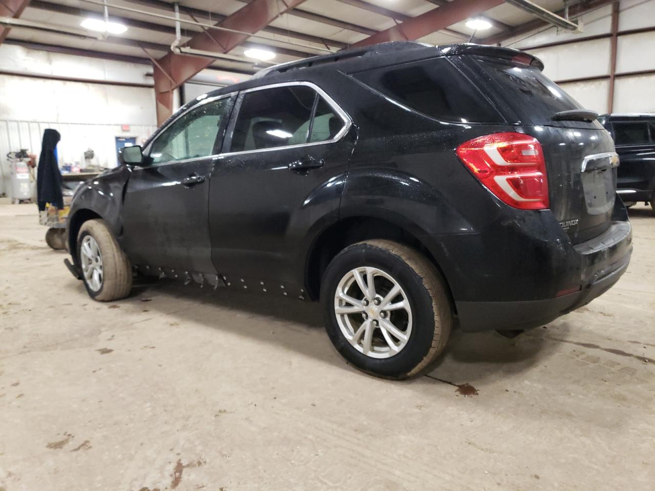 2017 Chevrolet Equinox - Image 2