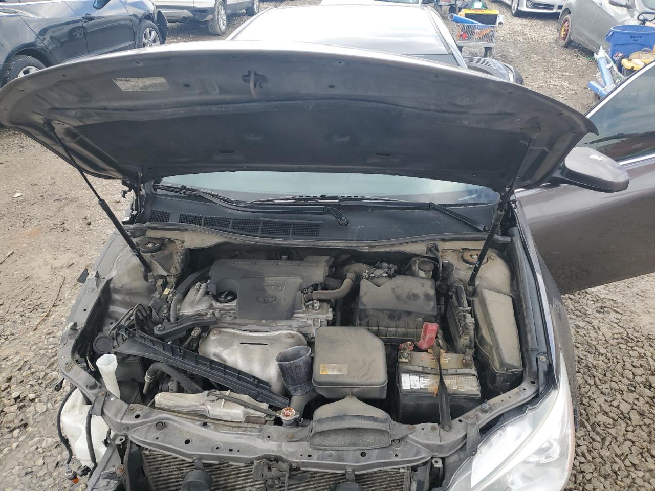 2017 Toyota Camry - Image 11