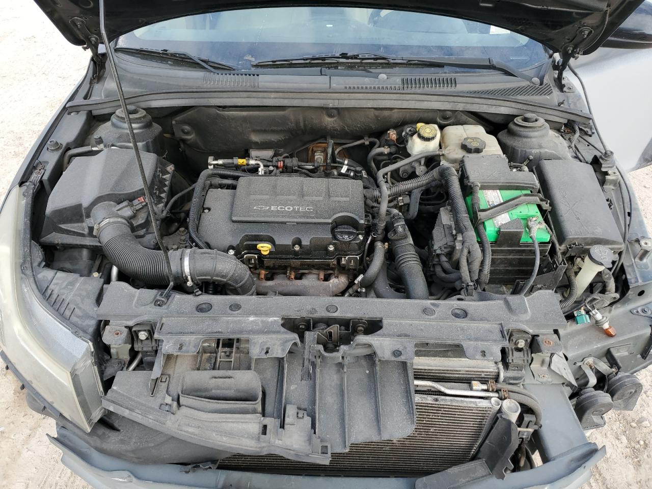 2012 Chevrolet Cruze - Image 12