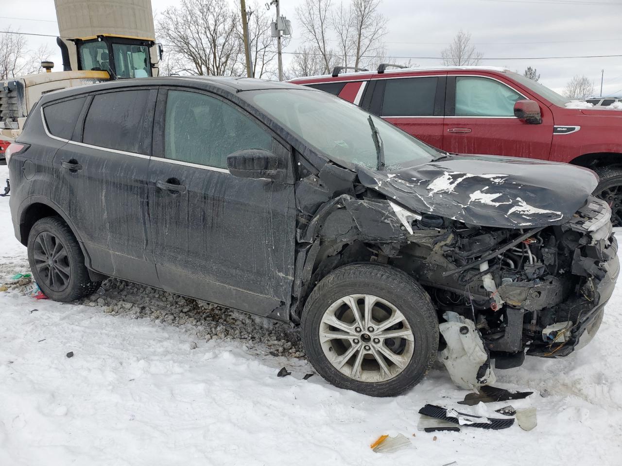 1FMCU0GD8HUD38529 FORD ESCAPE 2017
