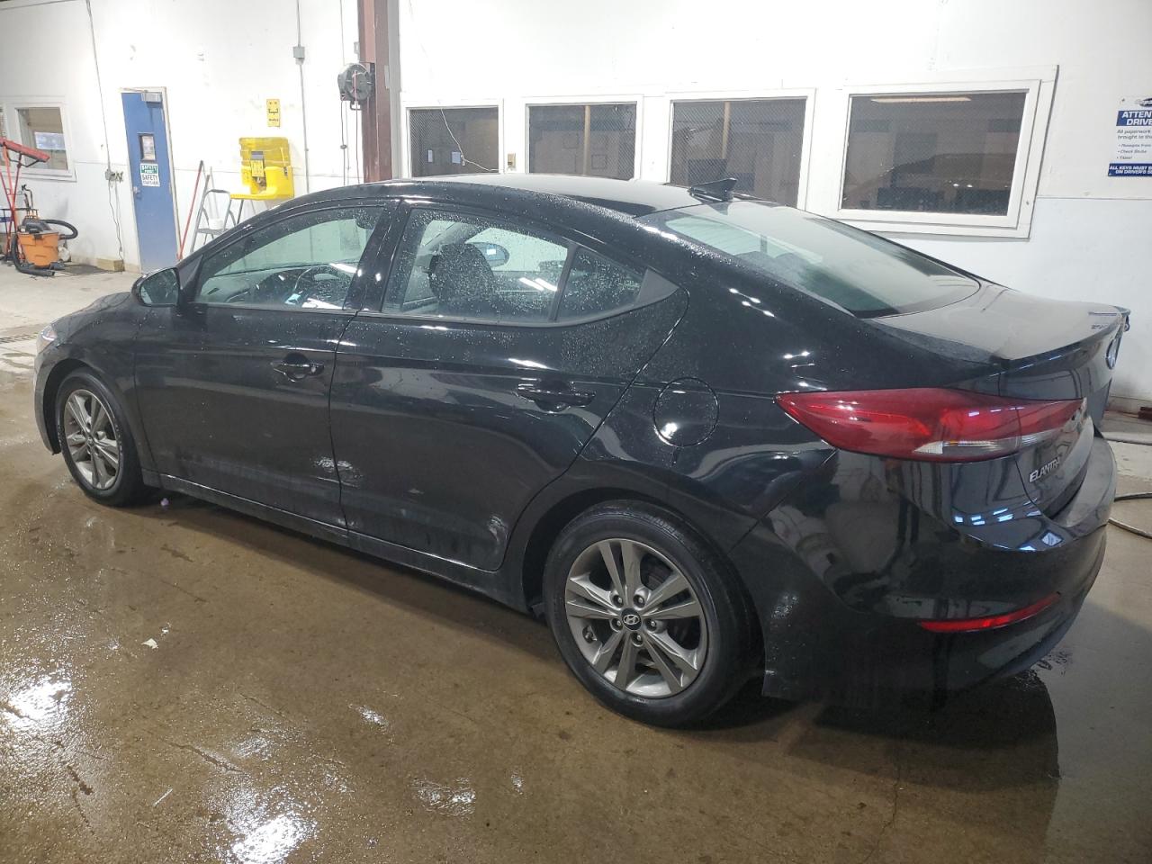 2017 Hyundai Elantra - Image 2