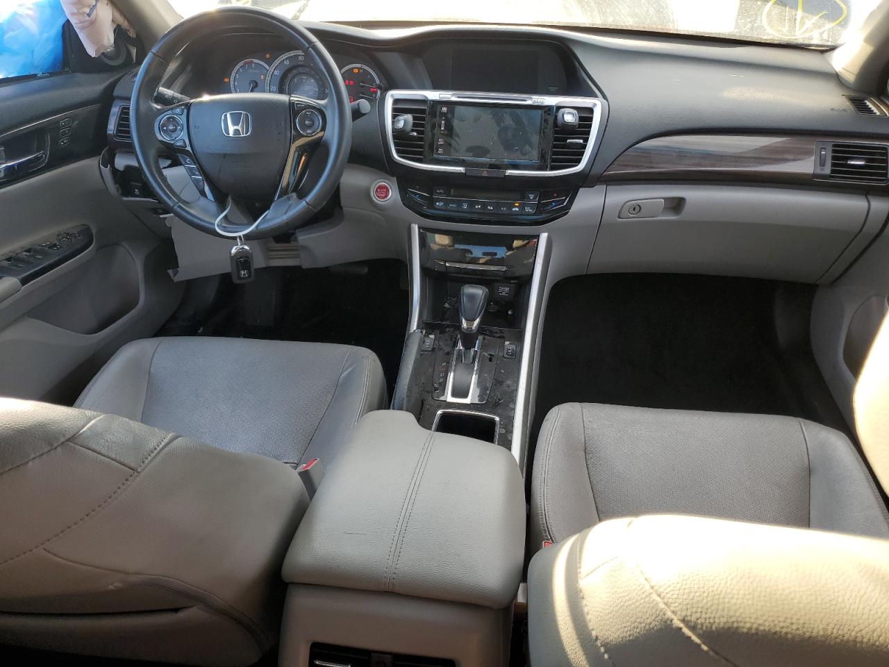 2017 Honda Accord Exl VIN: 1HGCR3F8XHA020247 Lot: 42597515