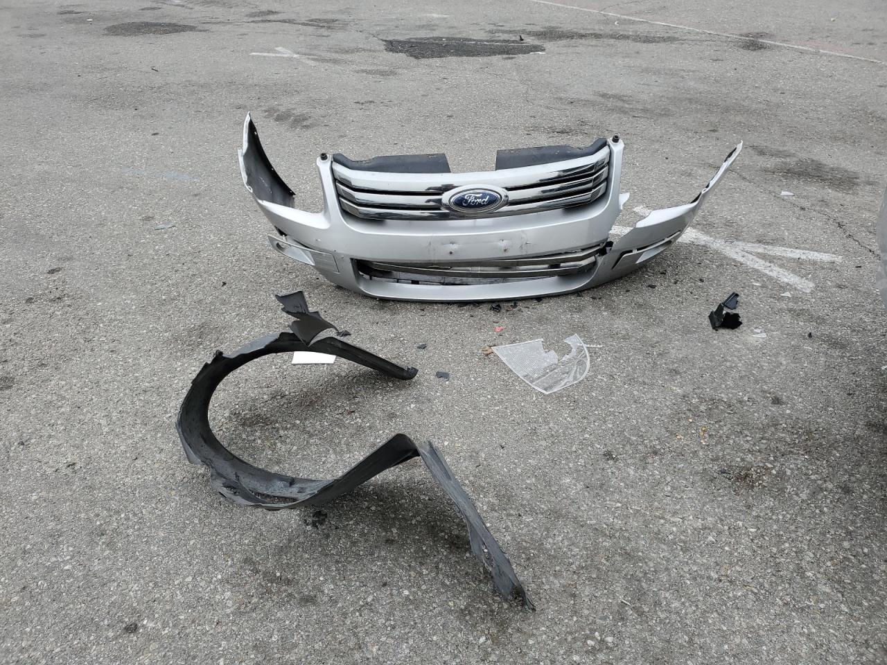 2009 Ford Fusion - Image 14