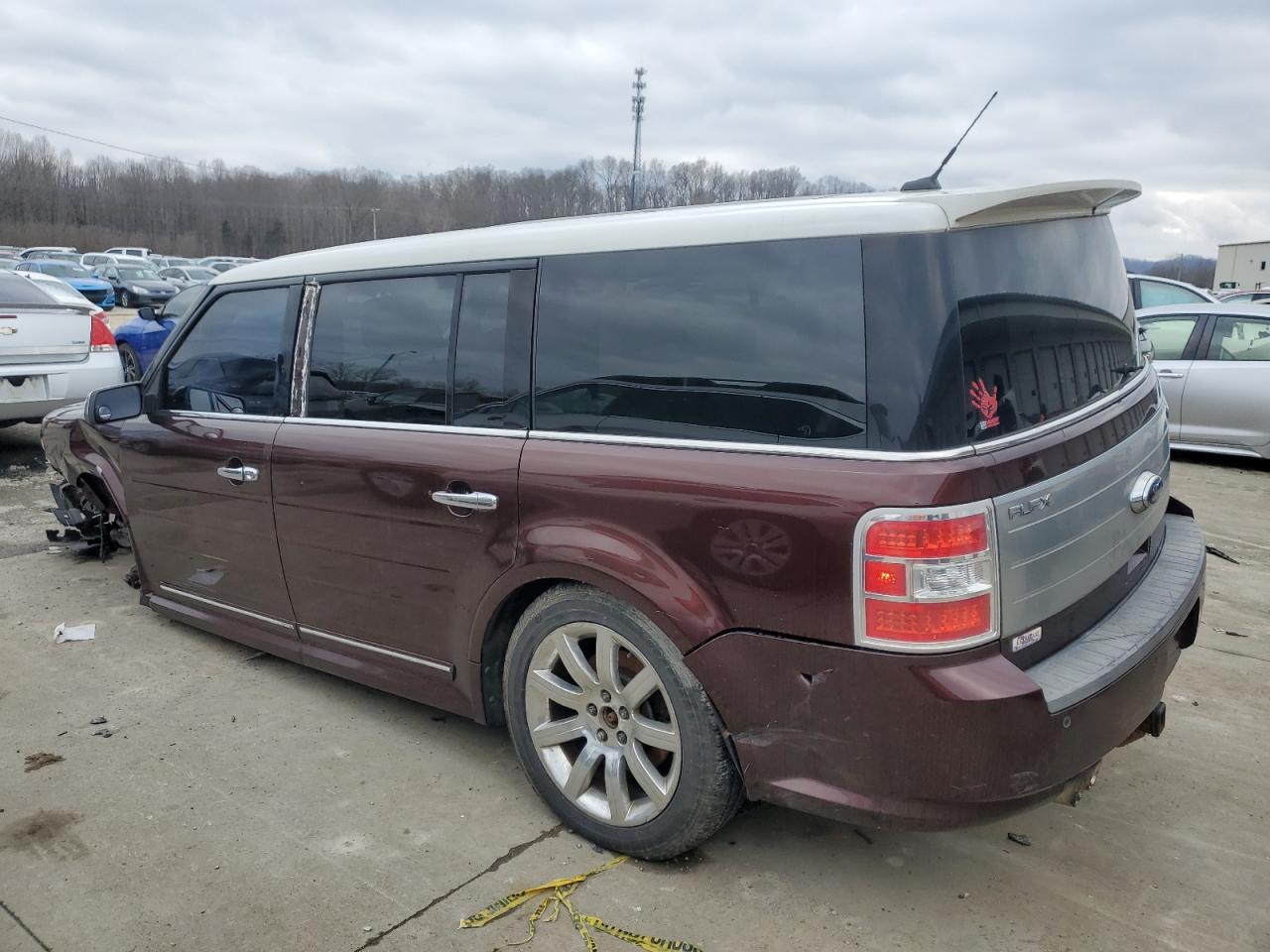 2009 Ford Flex - Image 2