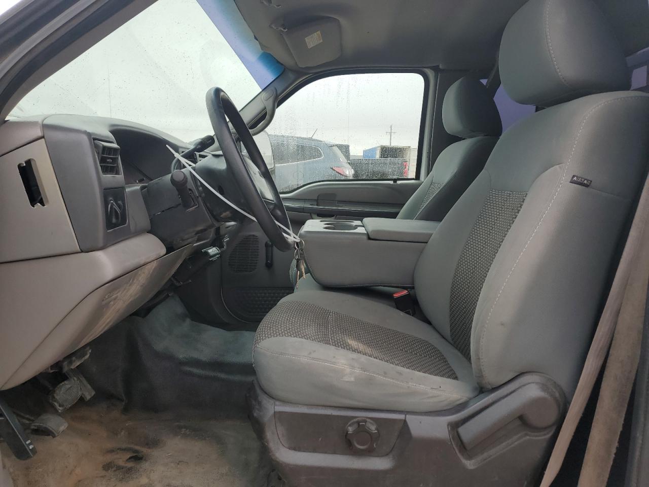 2000 Ford F250 - Image 7
