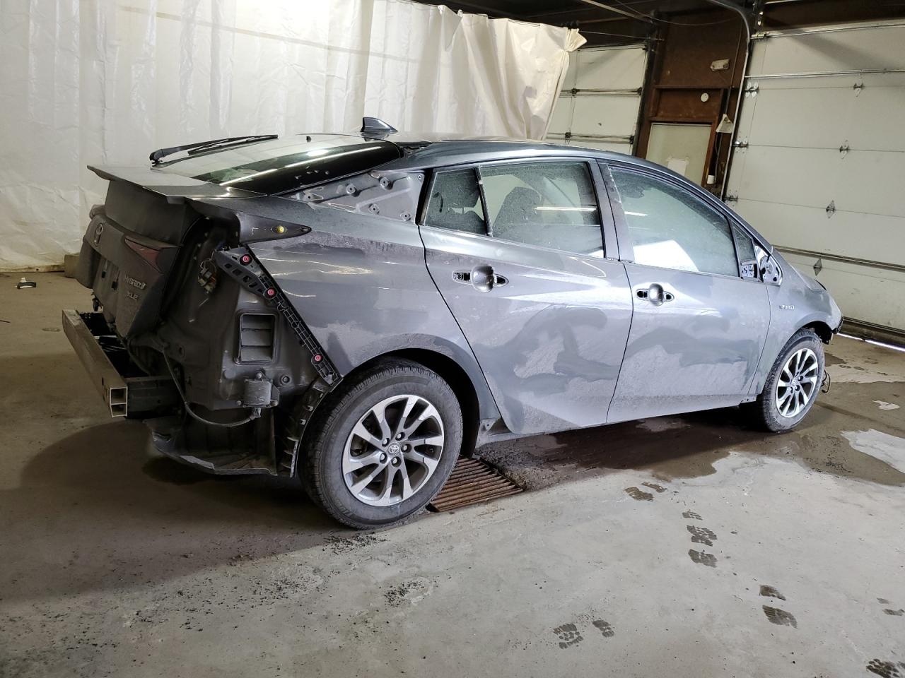 2019 Toyota Prius - Image 3