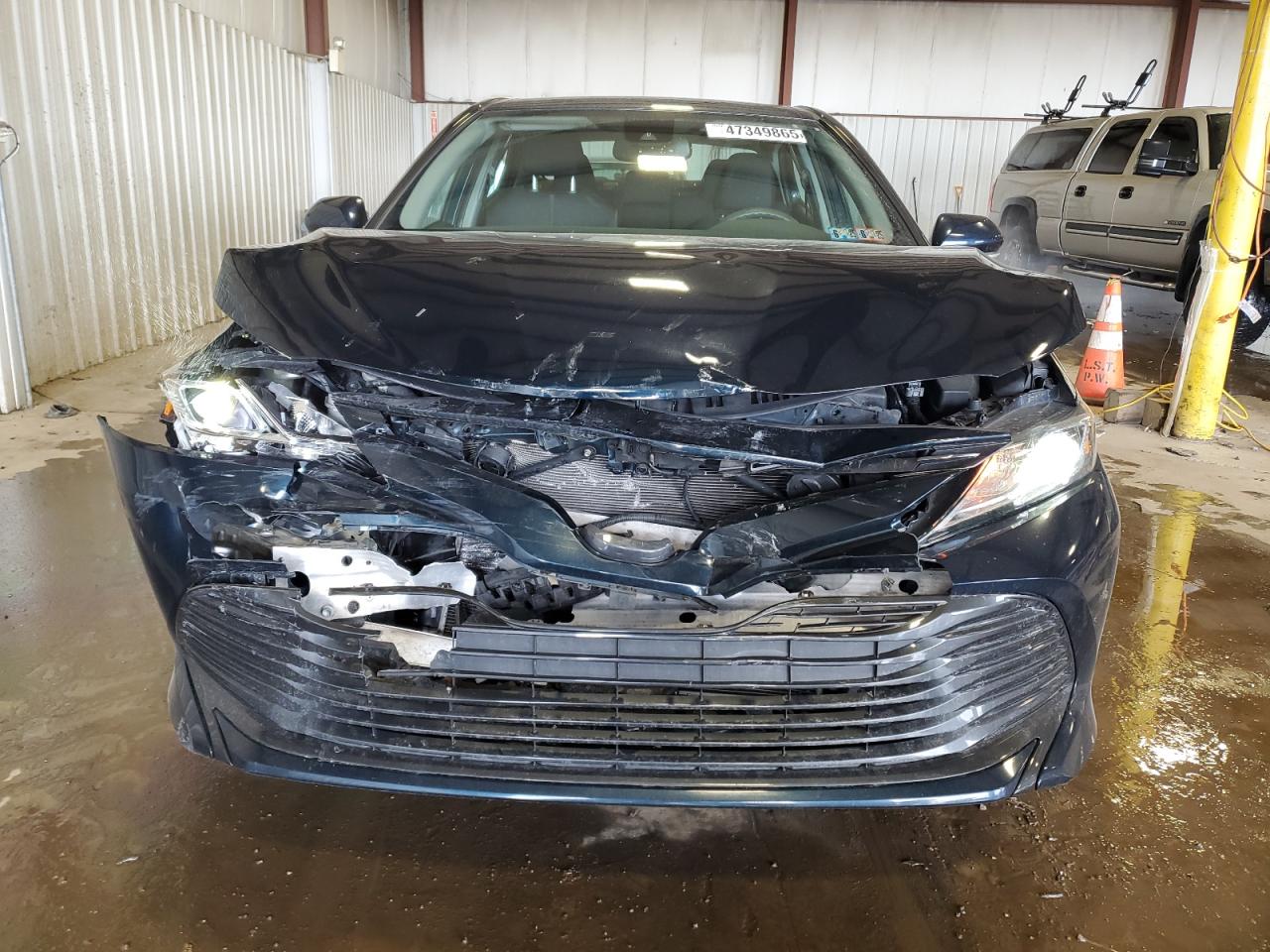 2019 Toyota Camry - Image 5