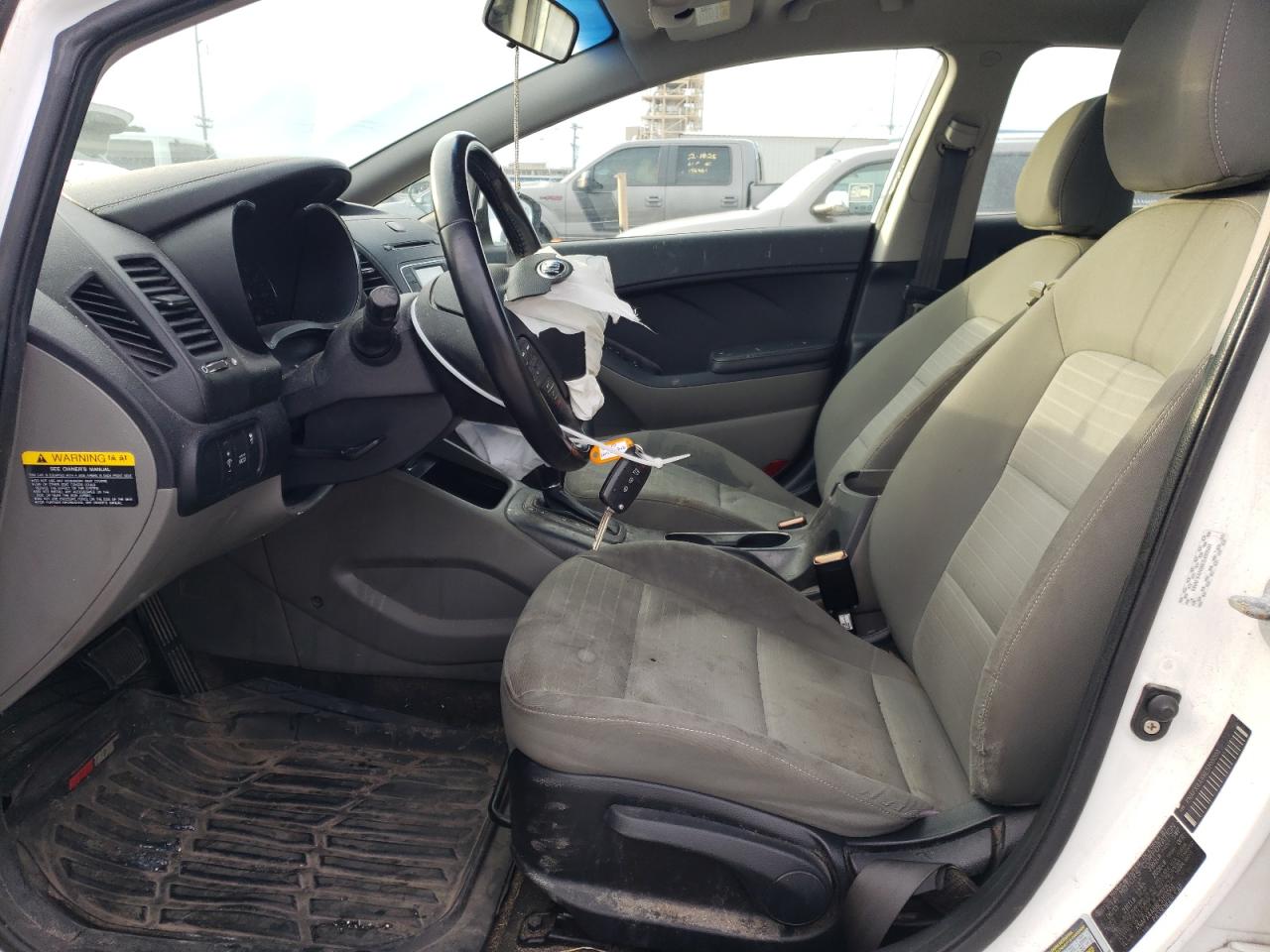 2014 Kia Forte - Image 7