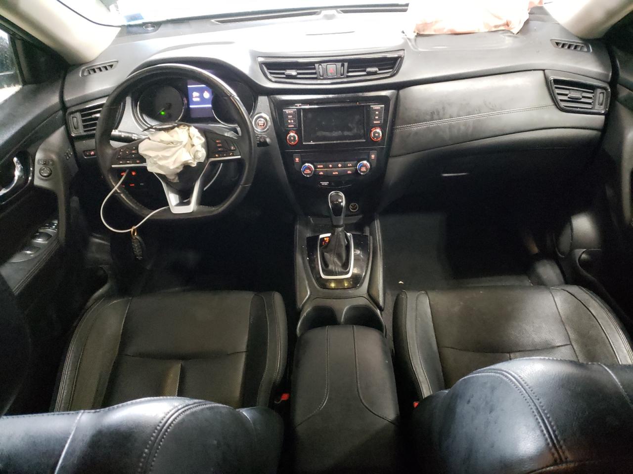 2018 Nissan Rogue - Image 8