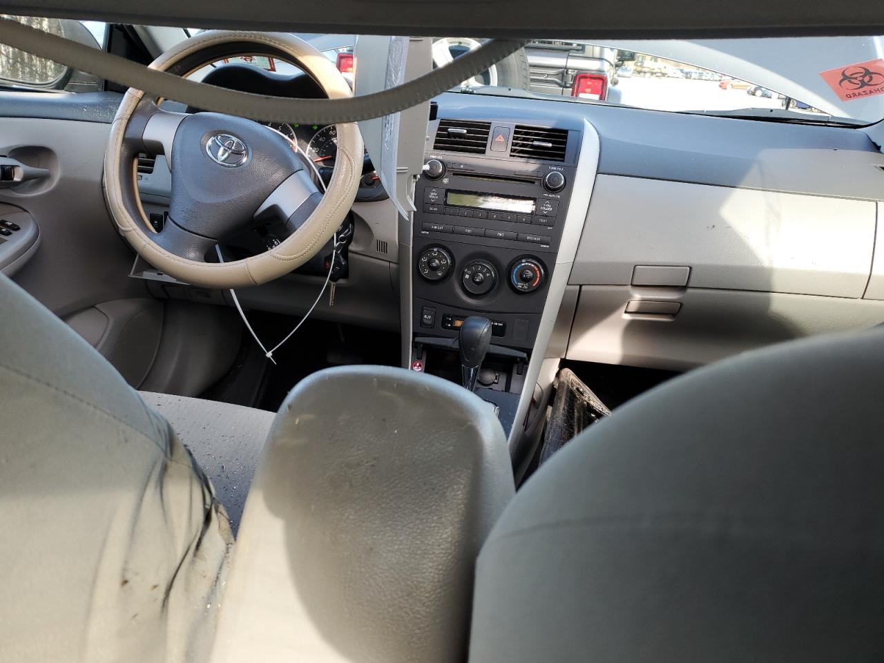 2010 Toyota Corolla - Image 8