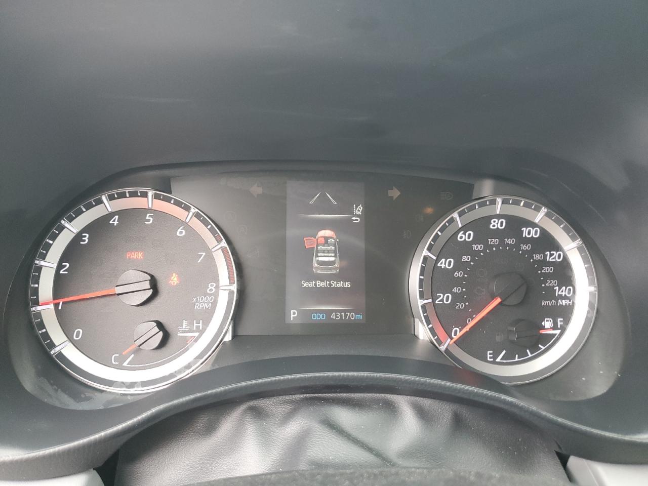 2021 Toyota Highlander - Image 9