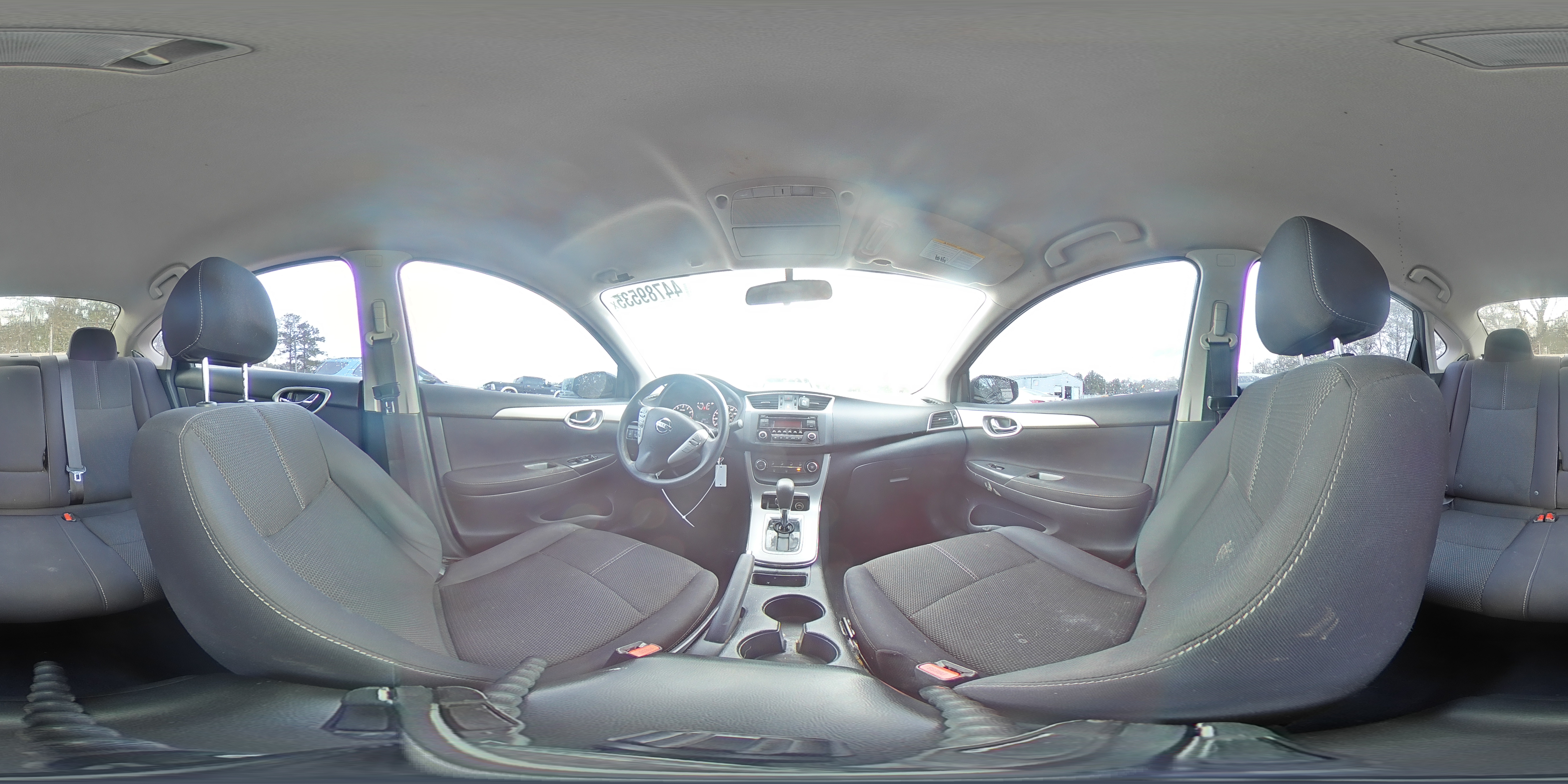 2015 Nissan Sentra - Image 14