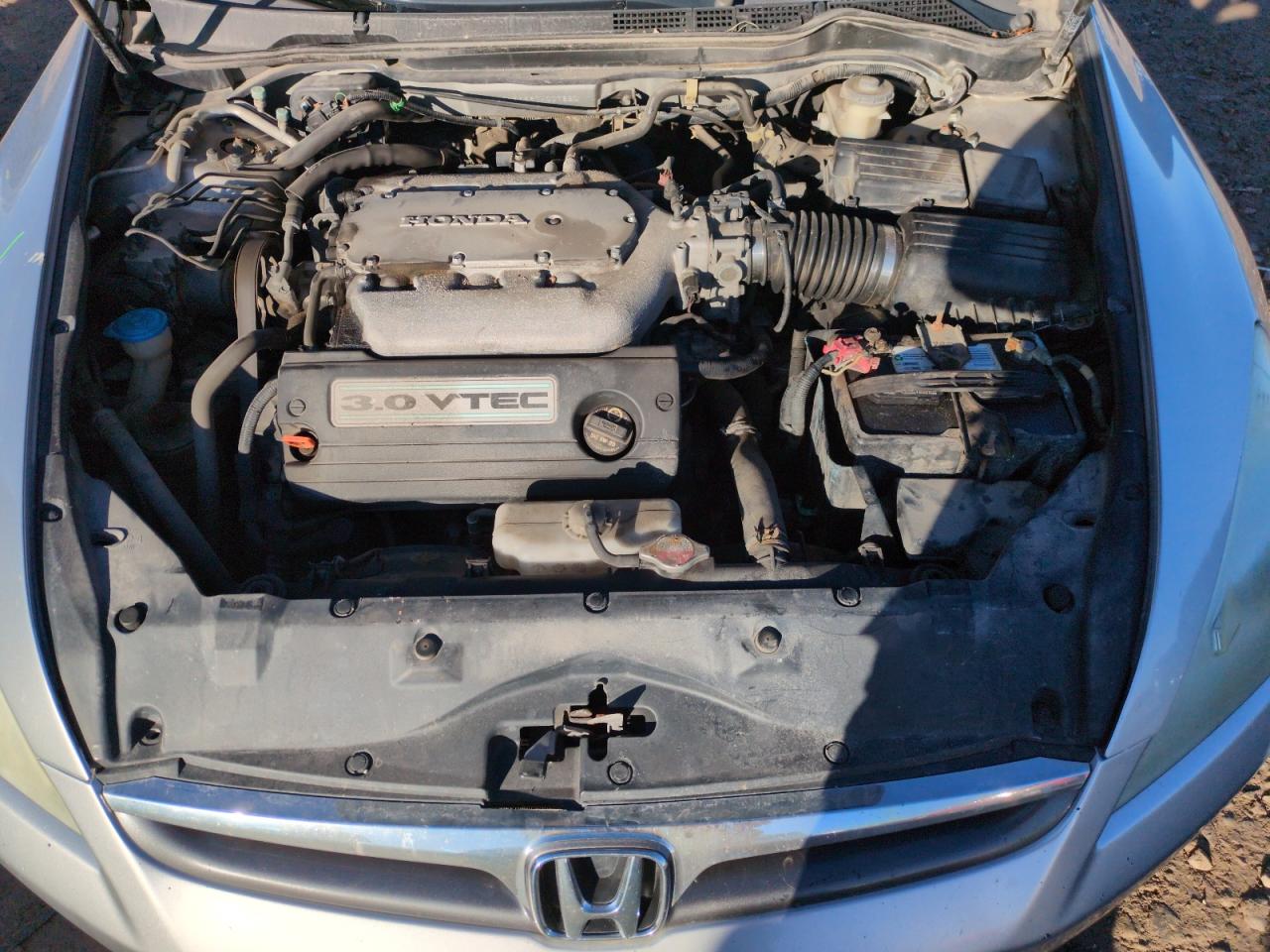 2007 Honda Accord - Image 11