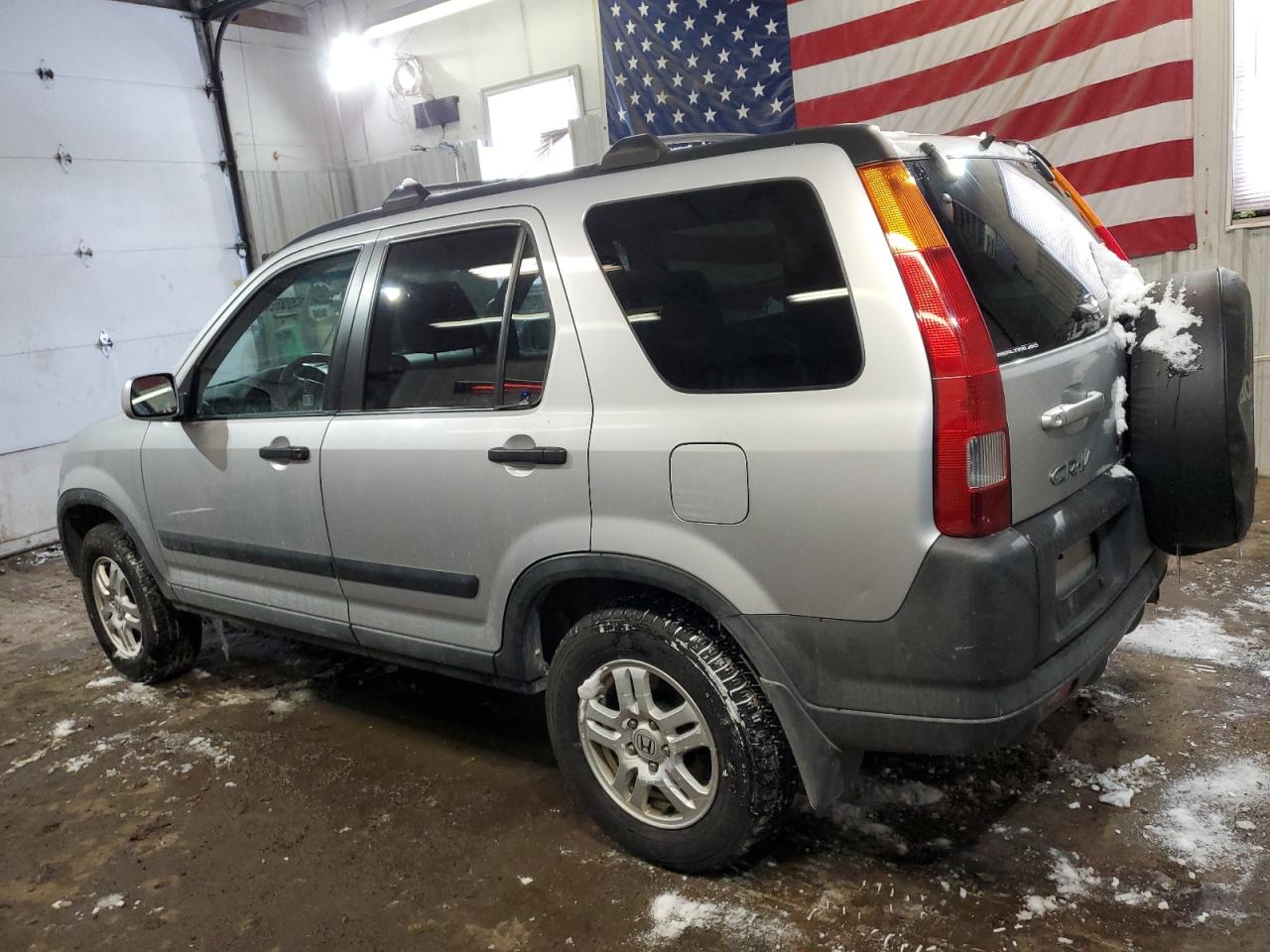2004 Honda CR-V - Image 2