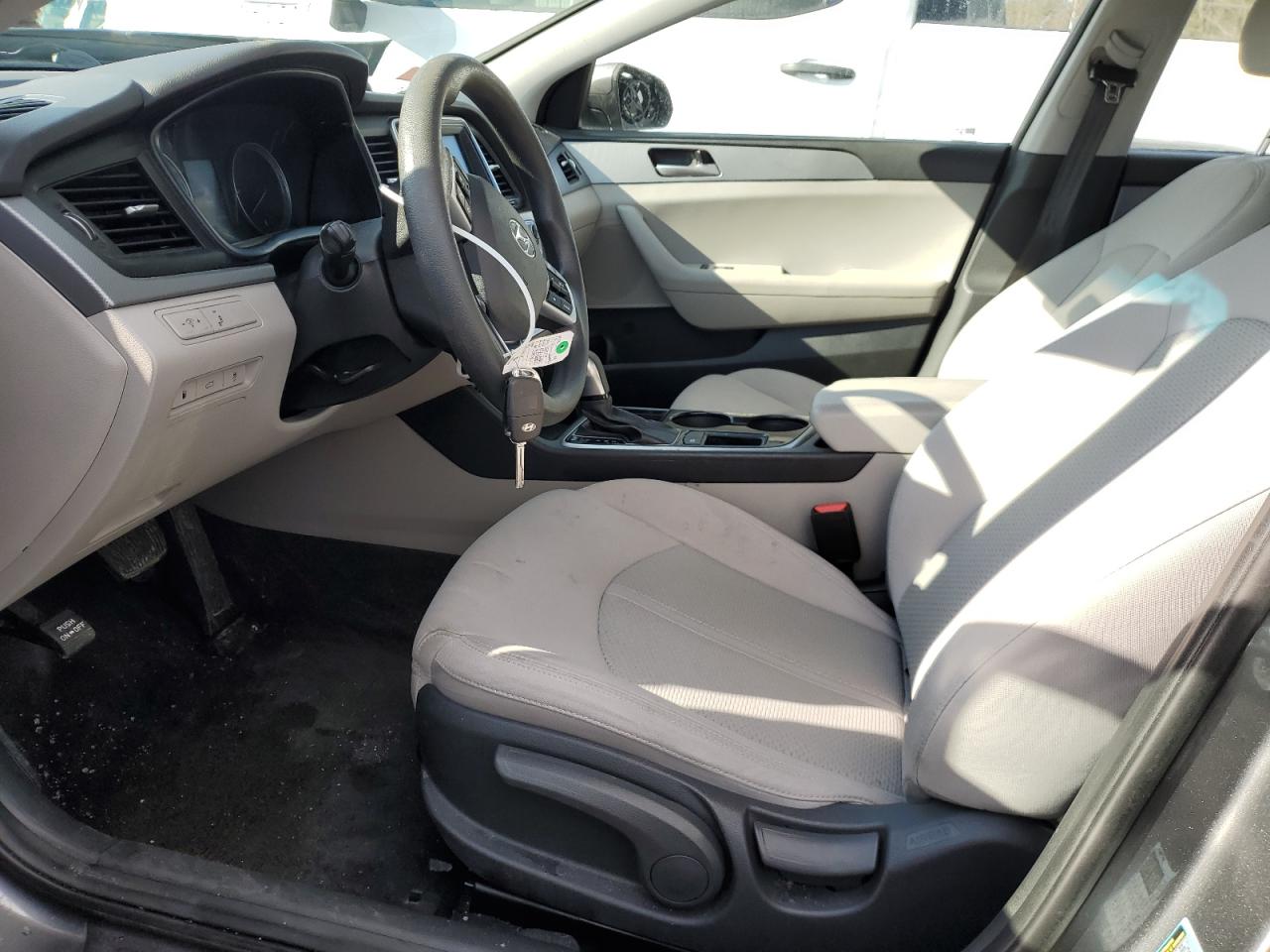 2018 Hyundai Sonata - Image 7