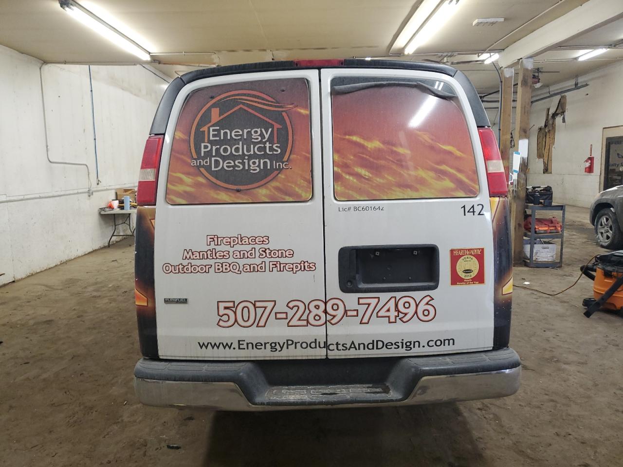 2012 Chevrolet Express - Image 6