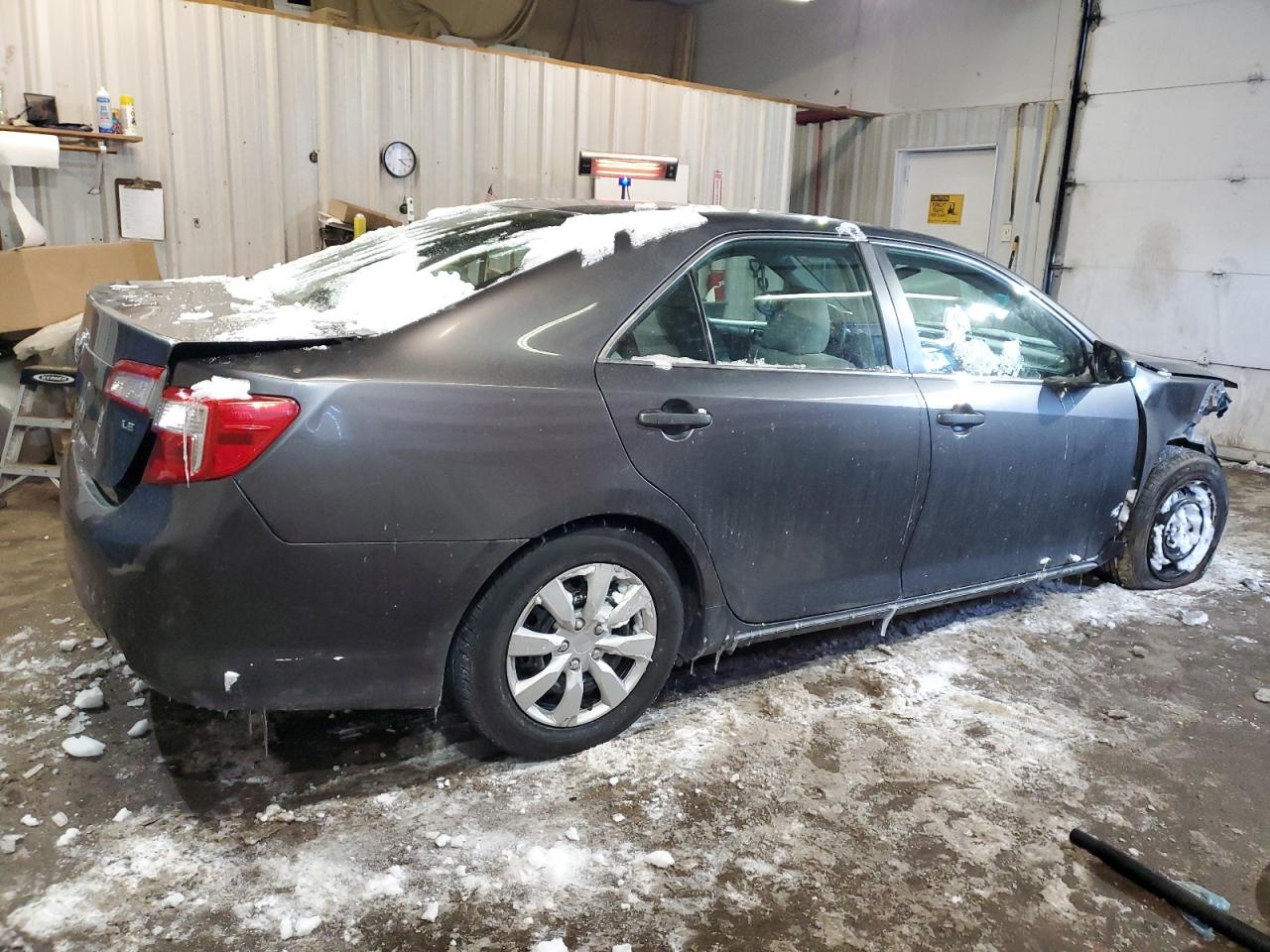 2013 Toyota Camry - Image 3