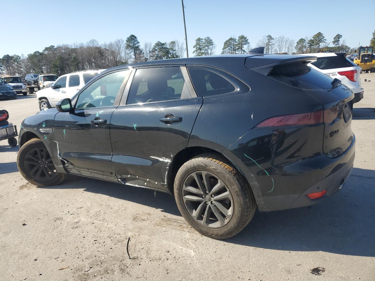 2019 Jaguar F-Pace - Image 2