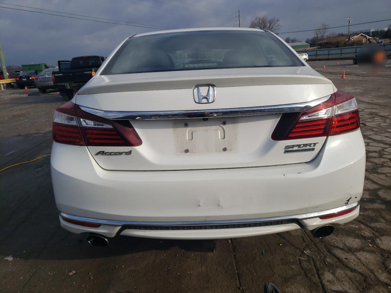 2017 Honda Accord - Image 6