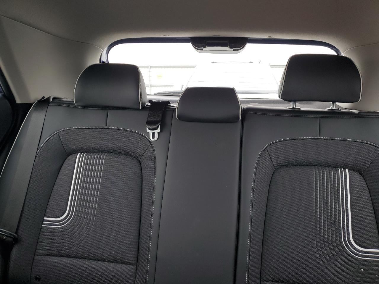 2024 Hyundai Venue - Image 10