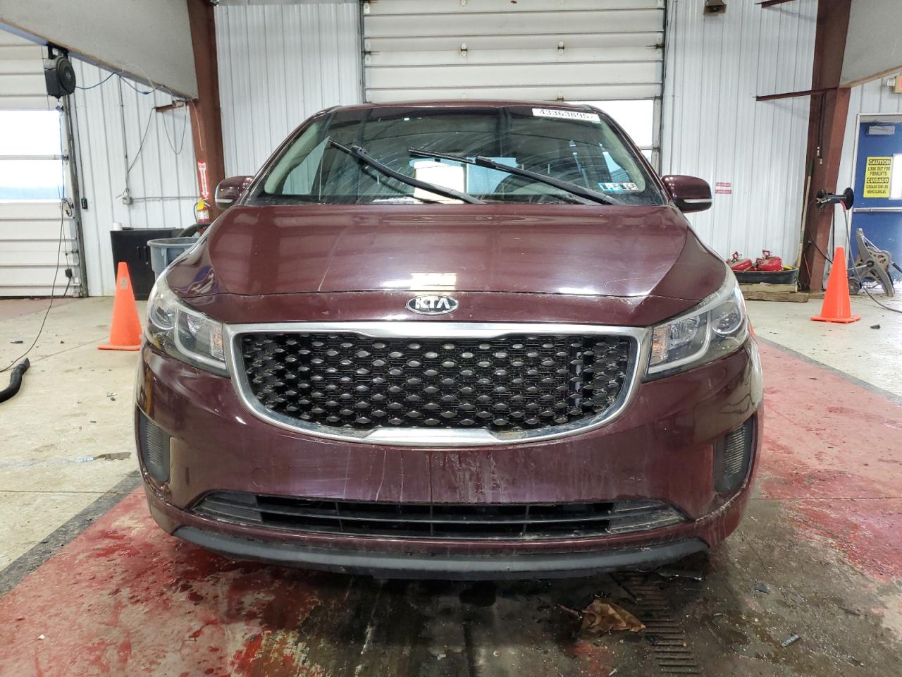 2015 Kia Sedona - Image 5