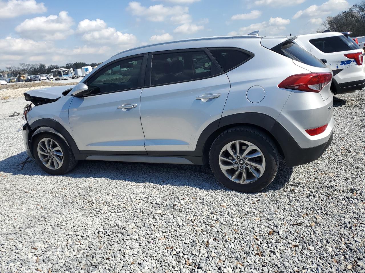 2018 Hyundai Tucson - Image 2