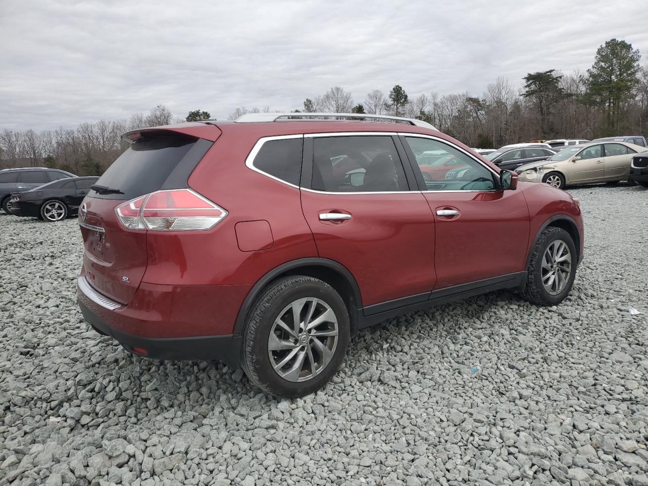 2015 Nissan Rogue - Image 3