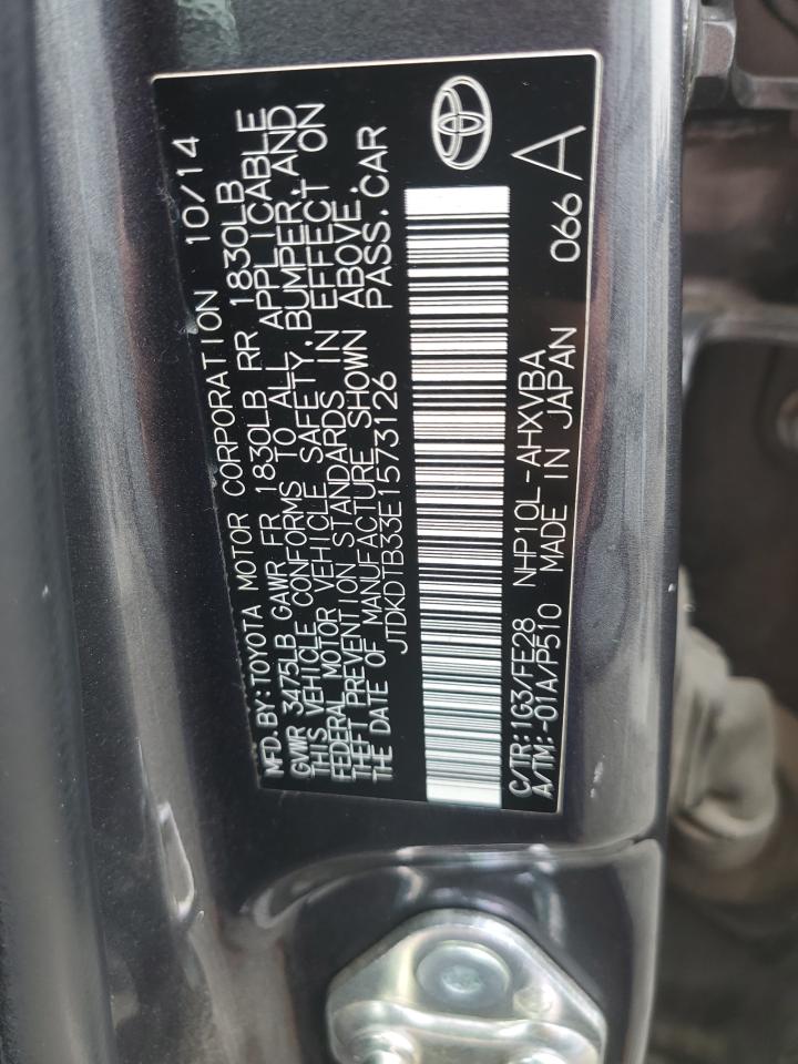 2014 Toyota Prius - Image 12