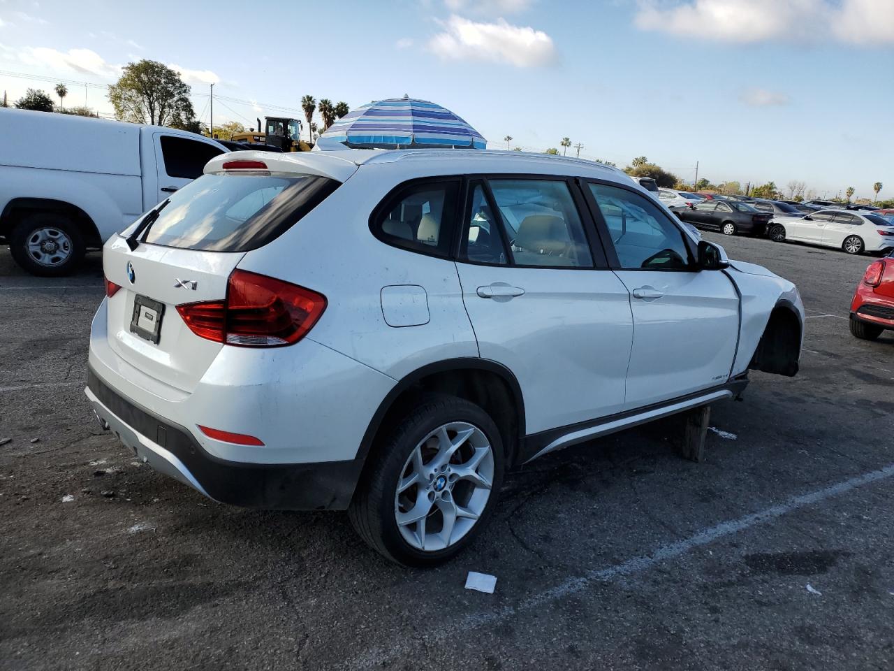 2015 BMW X1 - Image 3