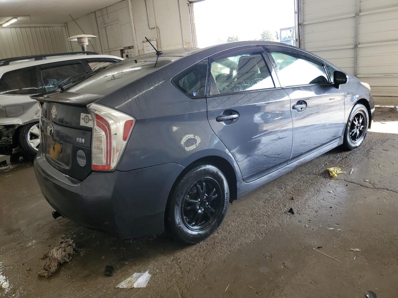 2012 Toyota Prius - Image 3