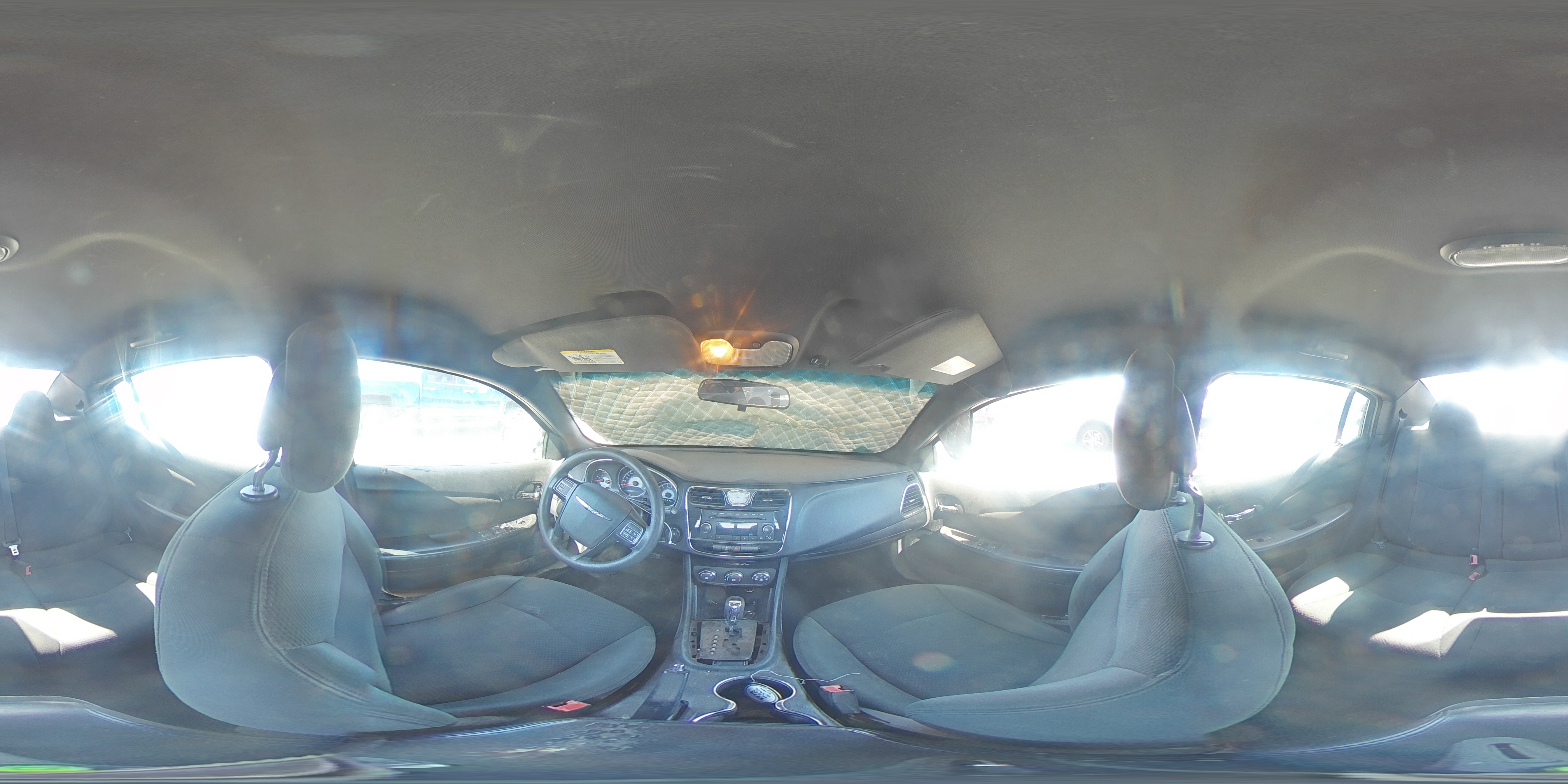 2012 Chrysler 200 - Image 13