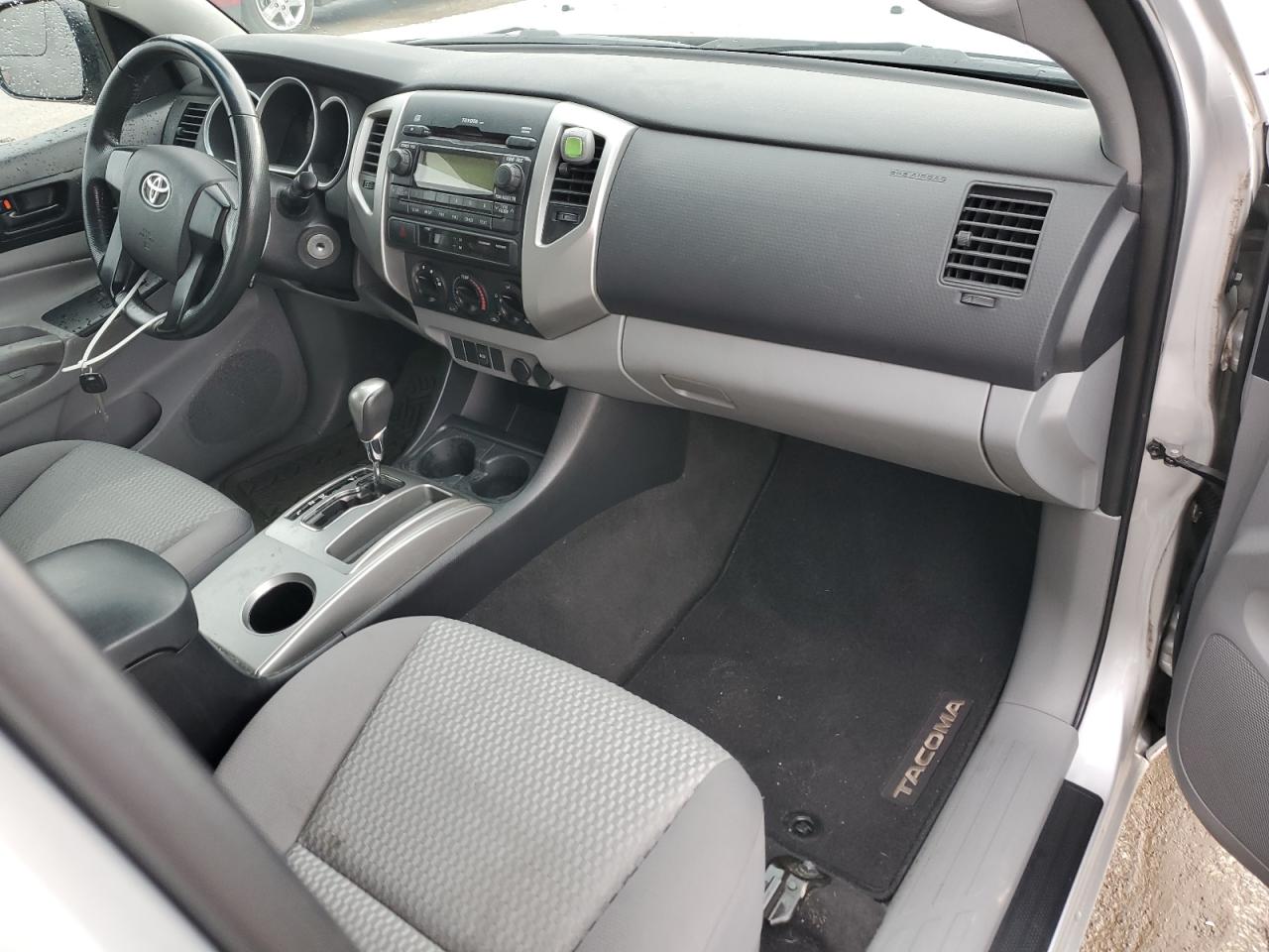 2012 Toyota Tacoma - Image 8