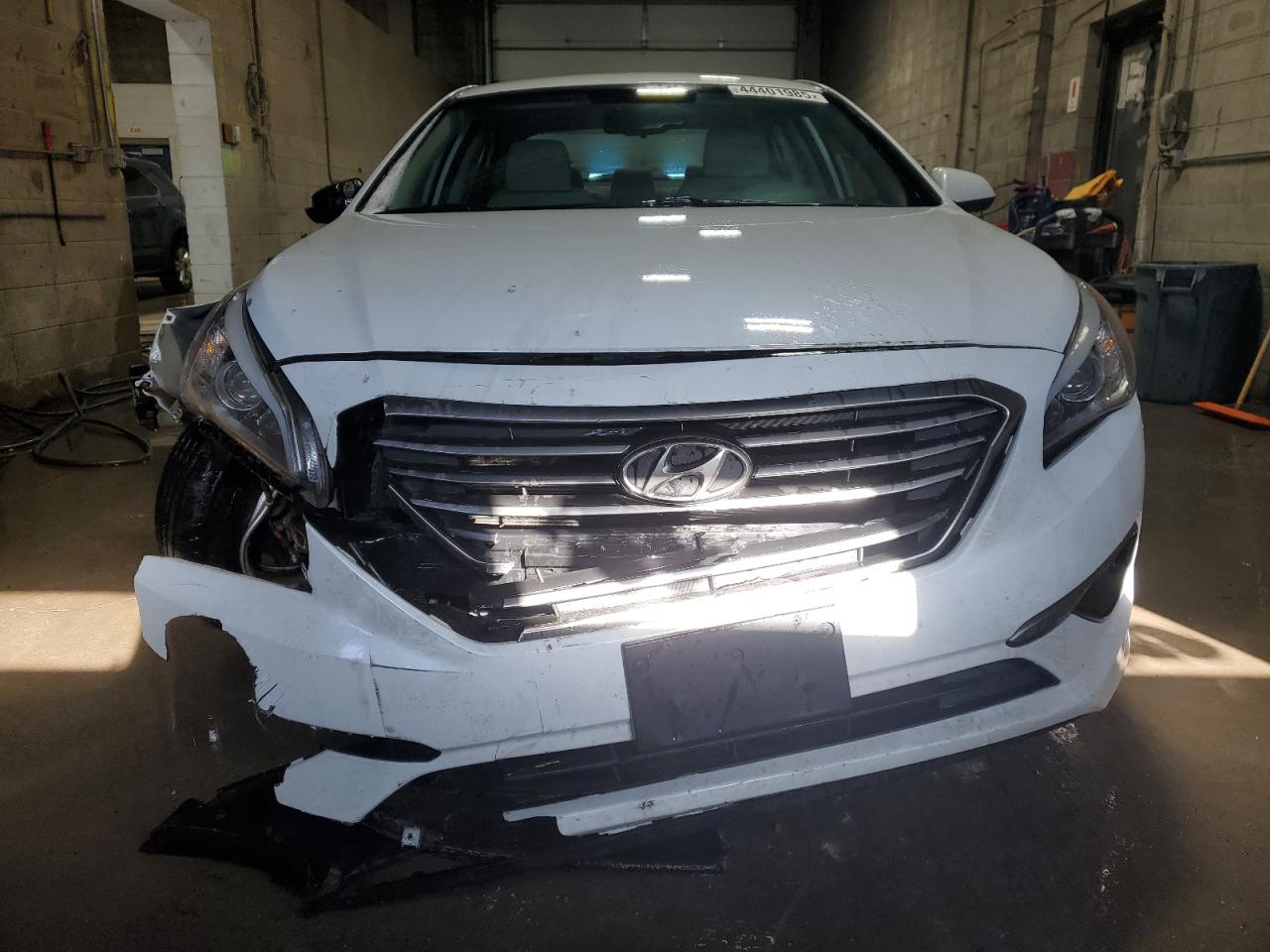 2017 Hyundai Sonata - Image 5