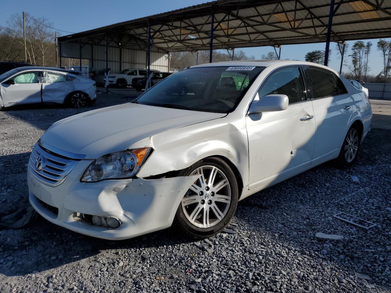 2009 Toyota Avalon - Image 1